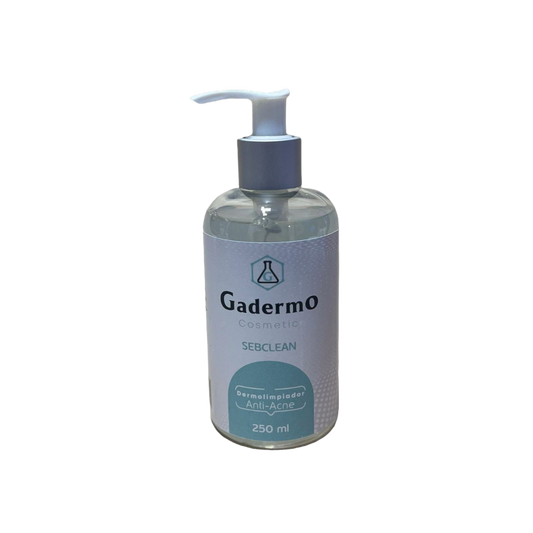 Gadermo Sebclean dermolimpiador 250ml para piel grasa y sensible, disponible en Elenederm.