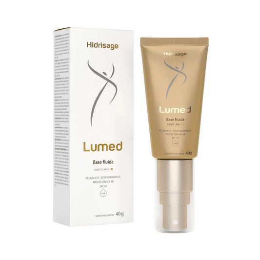 Lumed Base Fluida SPF 50 tono claro de Hidrisage disponible en Elenederm. Base fluida con cobertura alta, protección solar y acabado mate para piel sensible.