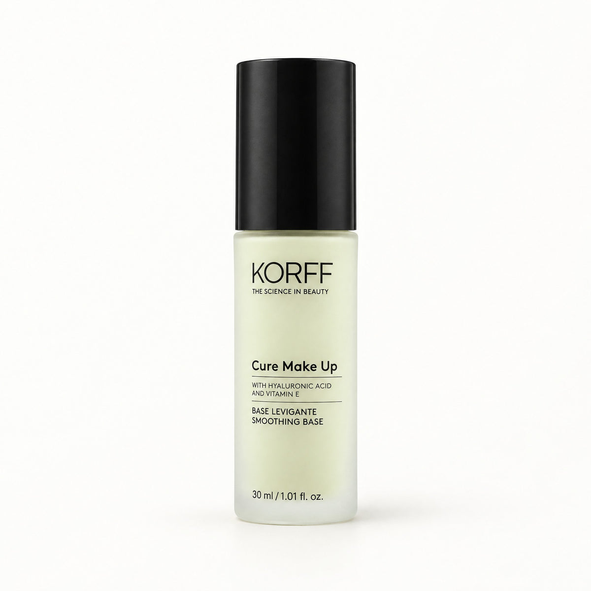 Frasco esmerilado con tapa negra de Korff Cure Make Up, base levigante verde antirrojeces 30 ml