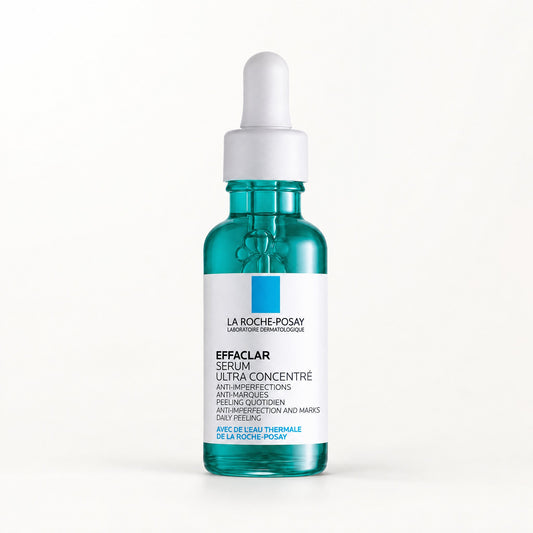 Frasco gotero de vidrio verde azulado con etiqueta blanca, La Roche-Posay Effaclar Ultra Concentrated Serum 30 ml